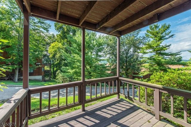 1 Attitash Drive - Unit 11 11, Vernon Twp., NJ 07462