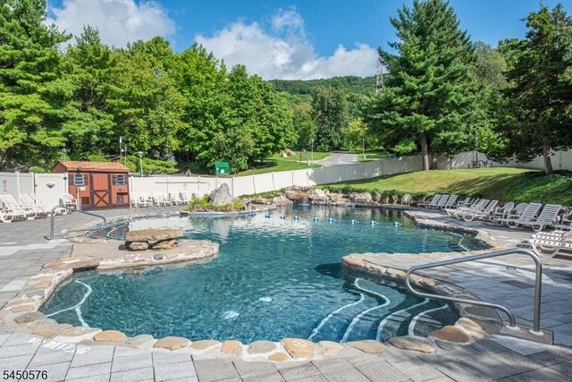 1 Attitash Drive - Unit 11 11, Vernon Twp., NJ 07462