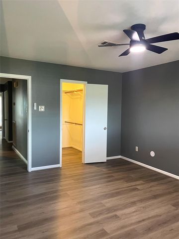 9626 Hearthwood Drive, Houston, TX 77040