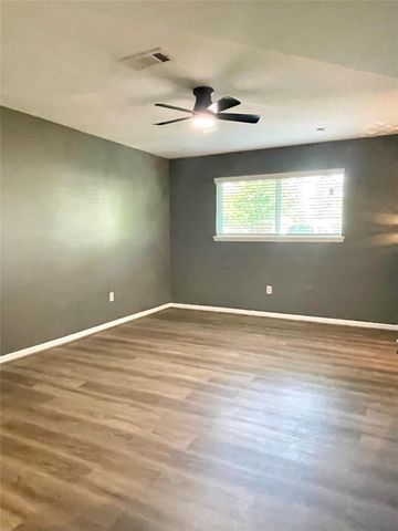 9626 Hearthwood Drive, Houston, TX 77040