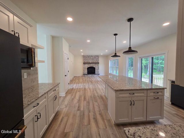 215 County Rte 32, Kinderhook, NY 12184