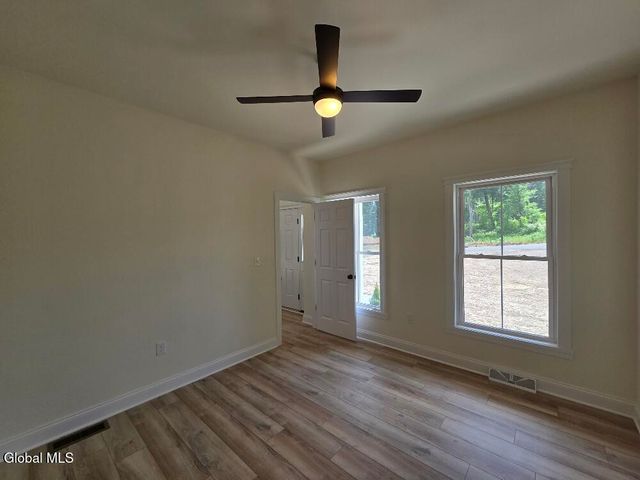 215 County Rte 32, Kinderhook, NY 12184