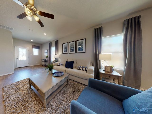 1057 John Avenue, Trinity, AL 35673