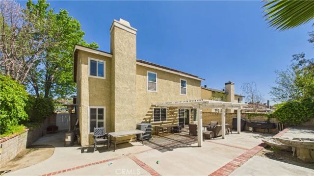 27563 Open Crest, Saugus, CA 91350