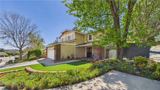 27563 Open Crest, Saugus, CA 91350