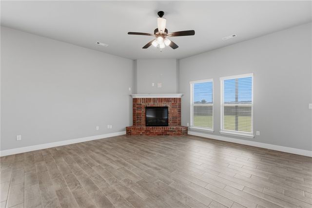 2305 Carper Lane, Pea Ridge, AR 72751