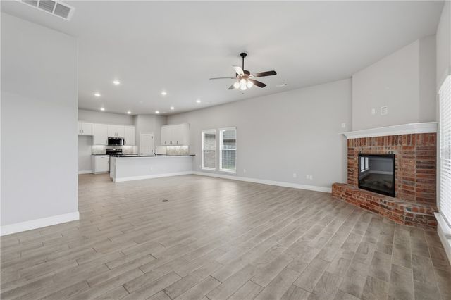 2305 Carper Lane, Pea Ridge, AR 72751