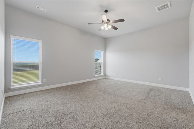 2305 Carper Lane, Pea Ridge, AR 72751