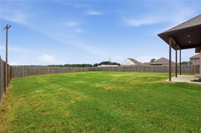 2305 Carper Lane, Pea Ridge, AR 72751