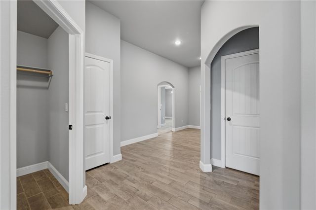 2305 Carper Lane, Pea Ridge, AR 72751