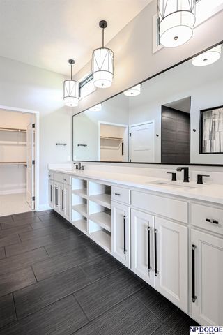 12715 S 79 Street, Papillion, NE 68046