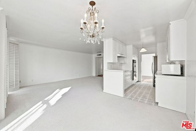 2301 S Beverly Glen Boulevard 301, Los Angeles, CA 90064