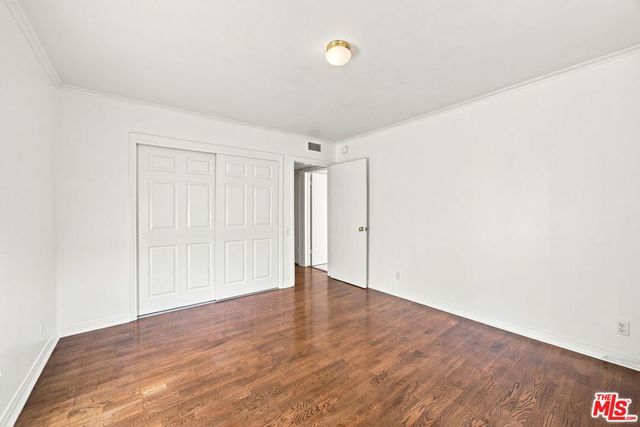2301 S Beverly Glen Boulevard 301, Los Angeles, CA 90064