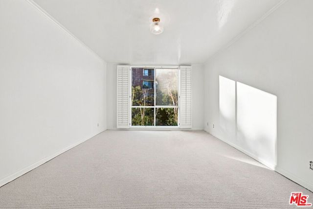 2301 S Beverly Glen Boulevard 301, Los Angeles, CA 90064