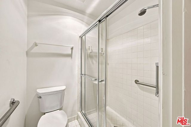 2301 S Beverly Glen Boulevard 301, Los Angeles, CA 90064