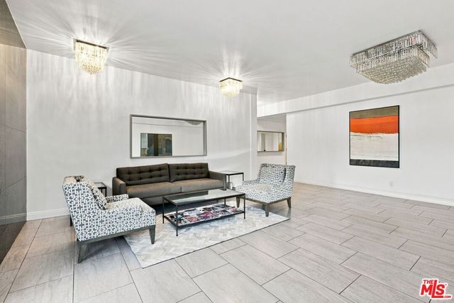 2301 S Beverly Glen Boulevard 301, Los Angeles, CA 90064