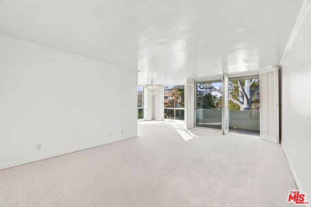 2301 S Beverly Glen Boulevard 301, Los Angeles, CA 90064