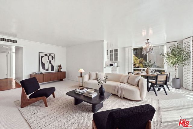 2301 S Beverly Glen Boulevard 301, Los Angeles, CA 90064