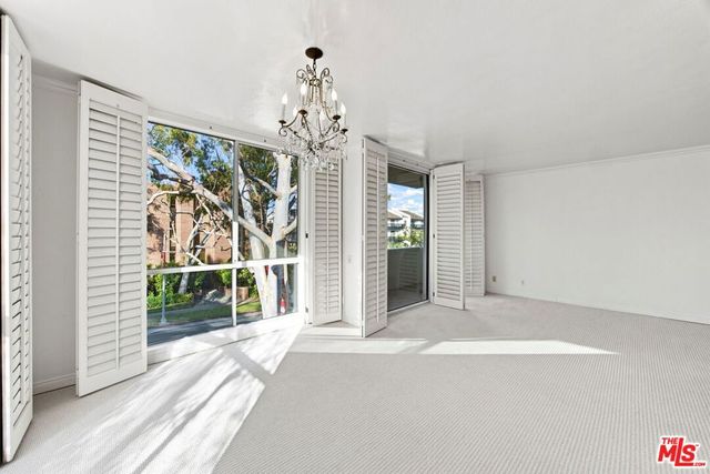 2301 S Beverly Glen Boulevard 301, Los Angeles, CA 90064