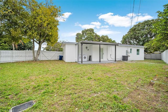 19450 NW 6th Ave, Miami Gardens, FL 33169