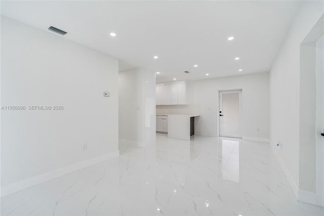 19450 NW 6th Ave, Miami Gardens, FL 33169