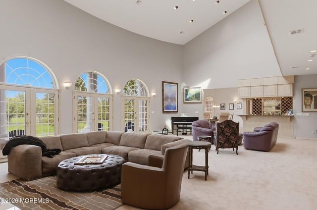 4 Thunder Lane, Colts Neck, NJ 07722