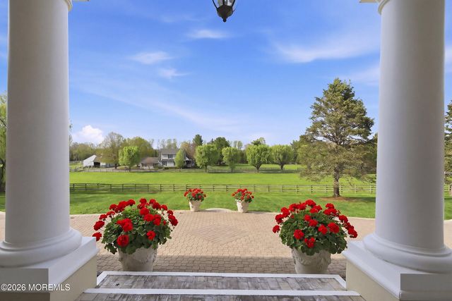 4 Thunder Lane, Colts Neck, NJ 07722