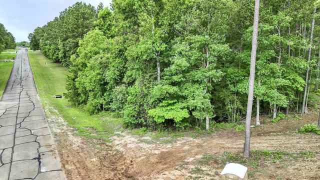 14797 Turquoise Trail, Willis, TX 77378