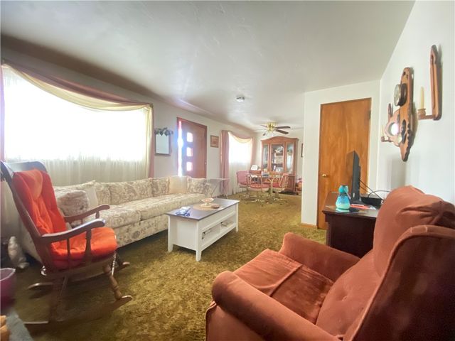2017 Borland Rd, Scott Twp, PA 15243