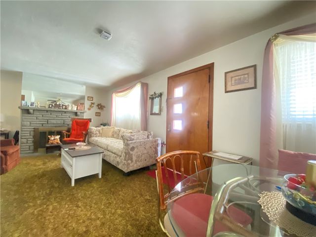 2017 Borland Rd, Scott Twp, PA 15243