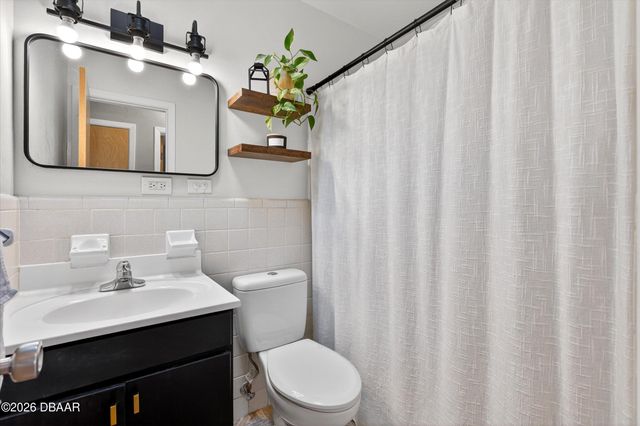 1655 S Palmetto Avenue, South Daytona, FL 32119