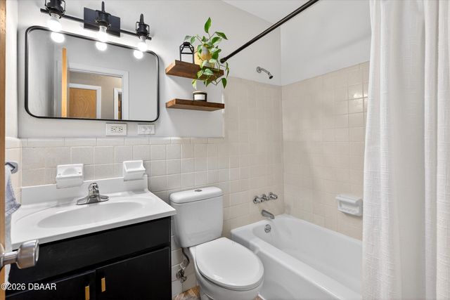 1655 S Palmetto Avenue, South Daytona, FL 32119