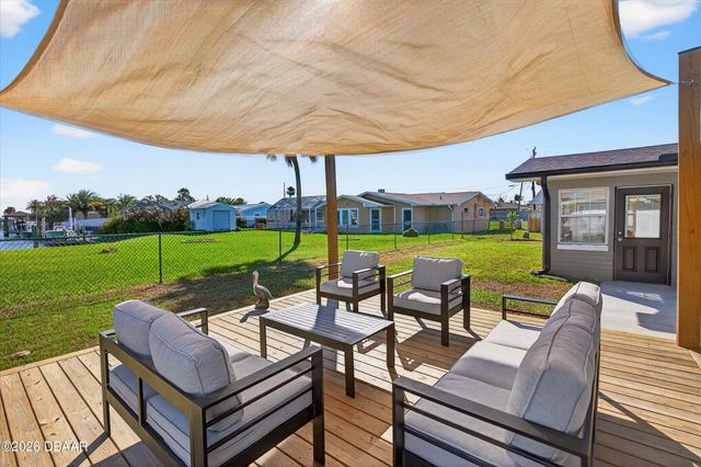 1655 S Palmetto Avenue, South Daytona, FL 32119