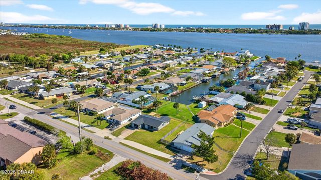 1655 S Palmetto Avenue, South Daytona, FL 32119