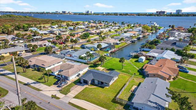 1655 S Palmetto Avenue, South Daytona, FL 32119