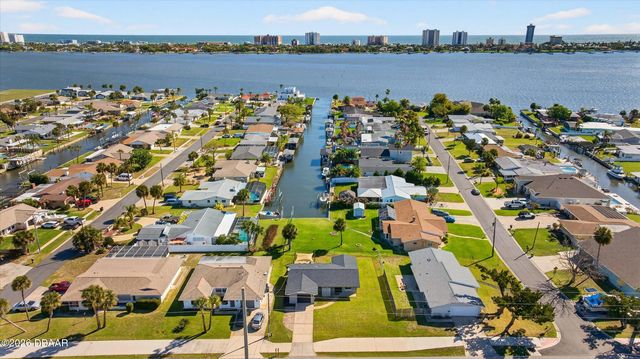 1655 S Palmetto Avenue, South Daytona, FL 32119