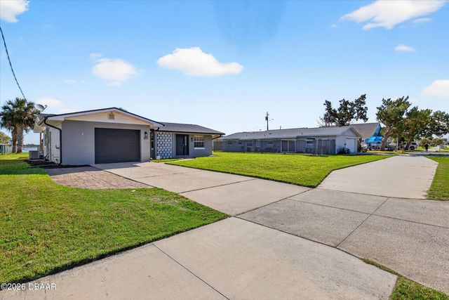 1655 S Palmetto Avenue, South Daytona, FL 32119