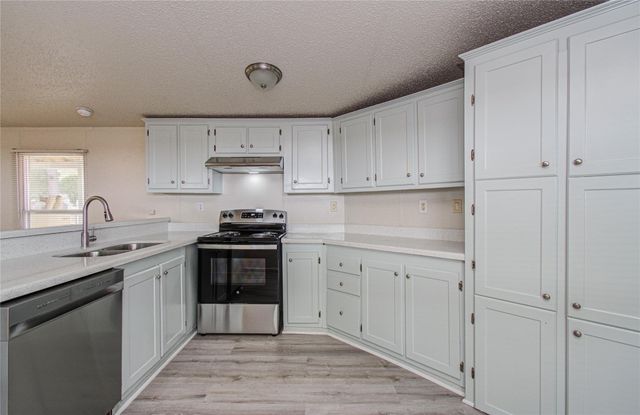 13704 Lookout Court, Willis, TX 77318