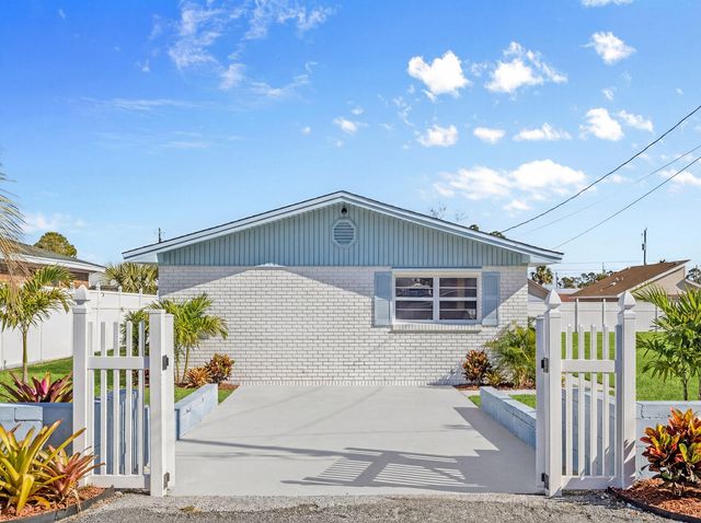 7006 Beach Drive, Panama City Beach, FL 32408