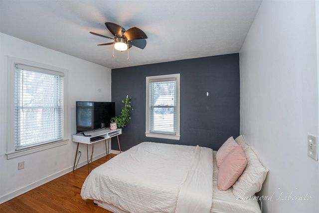 825 Spring Avenue, Grand Rapids, MI 49503