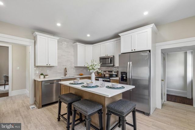 315 HIGH ST, Mount Holly, NJ 08060