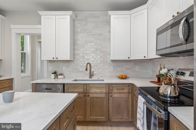 315 HIGH ST, Mount Holly, NJ 08060