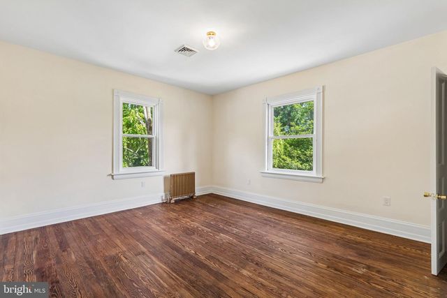 315 HIGH ST, Mount Holly, NJ 08060