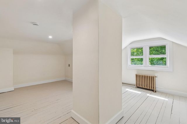 315 HIGH ST, Mount Holly, NJ 08060