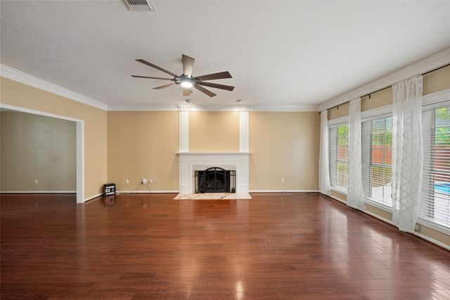 4422 Pine Breeze Drive, Kingwood, TX 77345