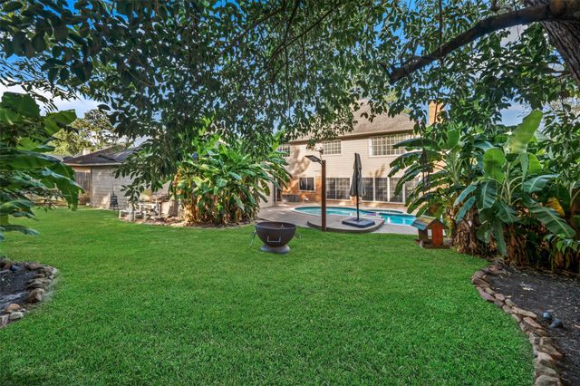 4422 Pine Breeze Drive, Kingwood, TX 77345