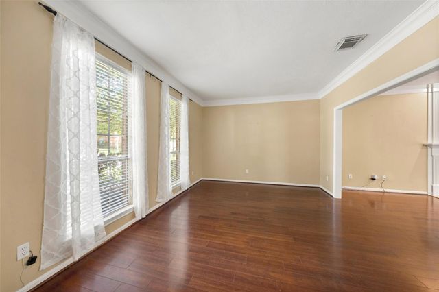 4422 Pine Breeze Drive, Kingwood, TX 77345