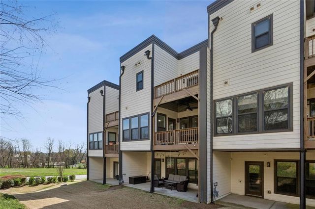 2153 Hinton Drive, Smyrna, GA 30080