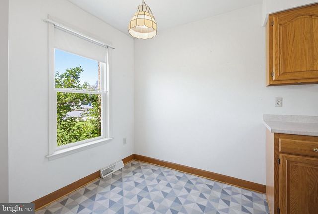 77 ROCKFORD RD, Mountville, PA 17554