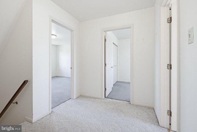 77 ROCKFORD RD, Mountville, PA 17554